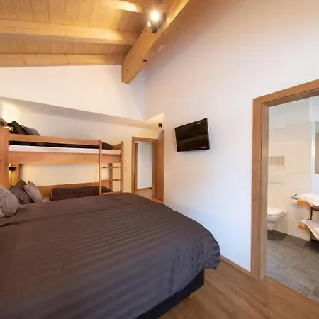 Zillertal Arena 1 Otel 4*