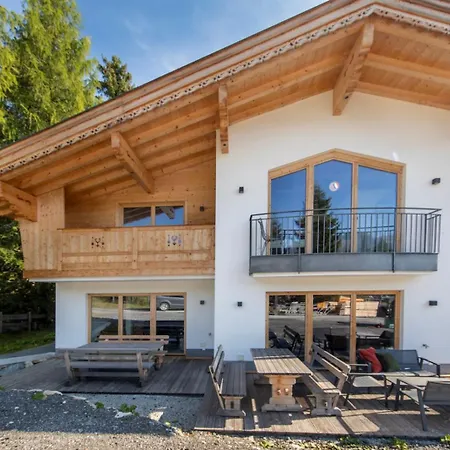 Otel Zillertal Arena 1